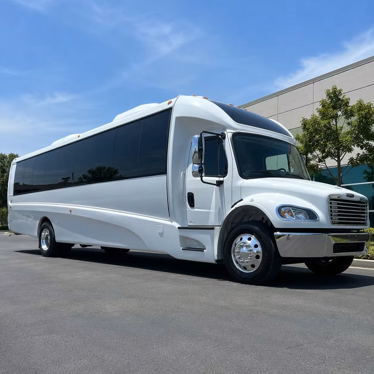 25 passenger minibus