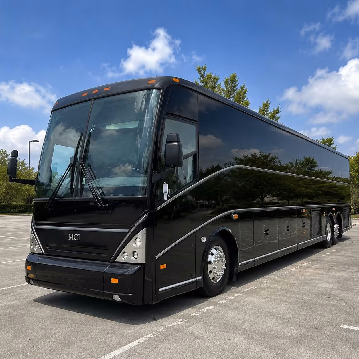 concert bus rentals to the resch center and resch complex in green bay
