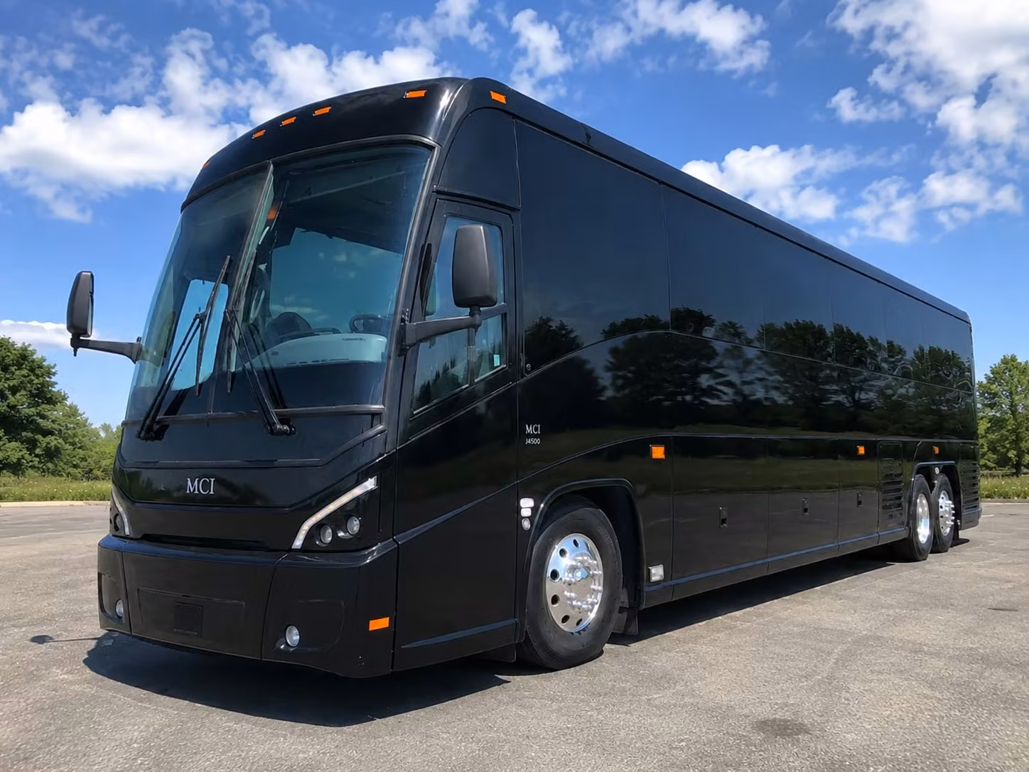 employee shuttle services for green bay s largest employers