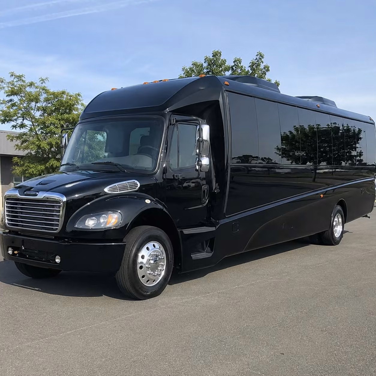 green bay 20 passenger minibus rental