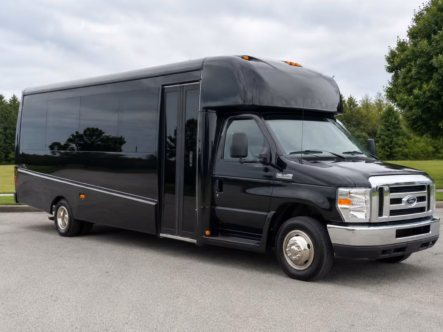 green bay religious group bus rentals