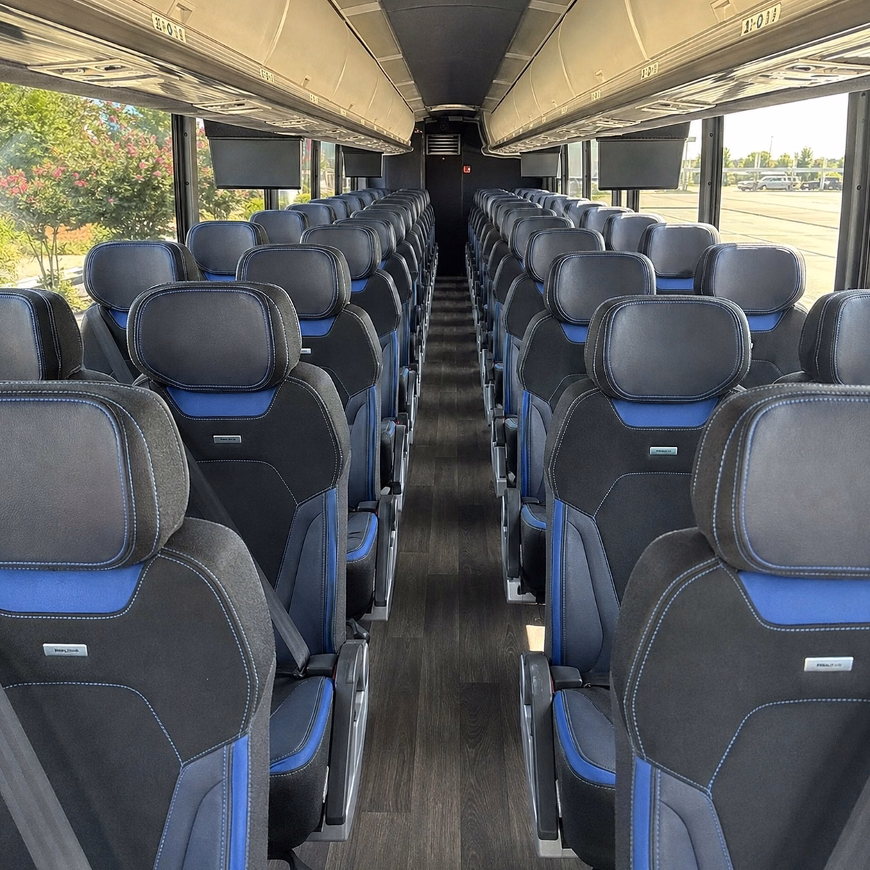 how where and when you re traveling affects green bay charter bus rates